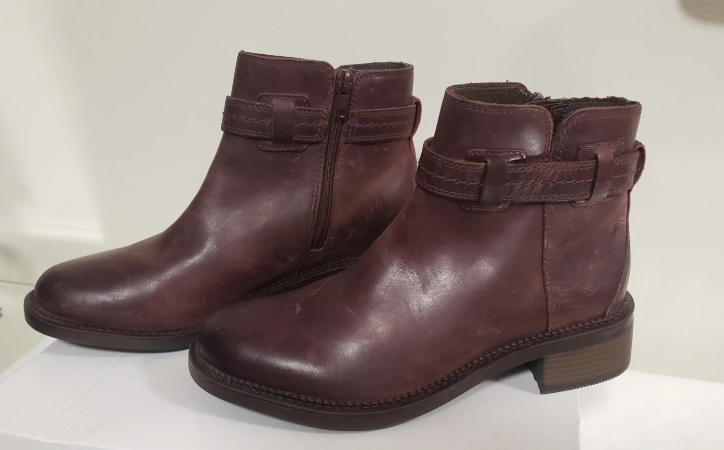 Brand new Women's Ankle Leather Boots 6.5