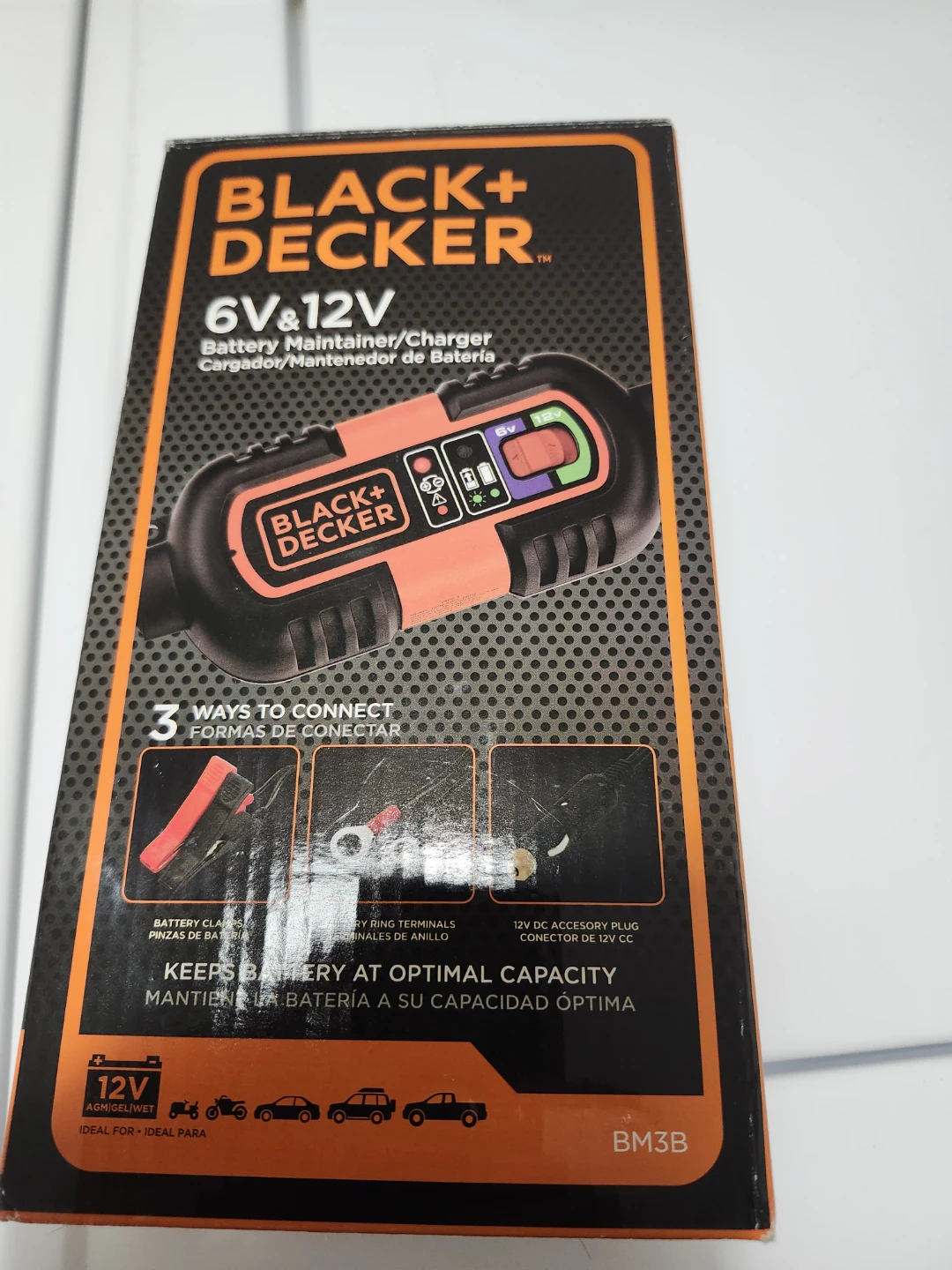 Black+Decker 6V & 12V Battery Maintainer/Charger - New