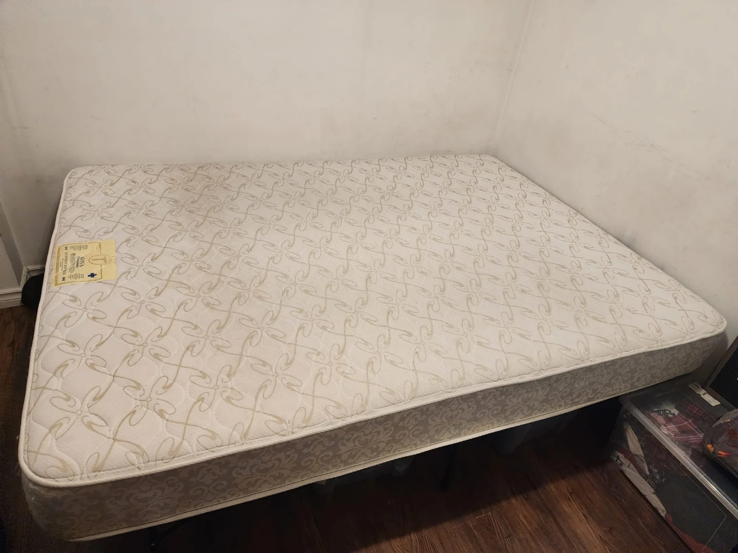 Aviva Posture-Pedic Ever Rest Queen Mattress - photo 2