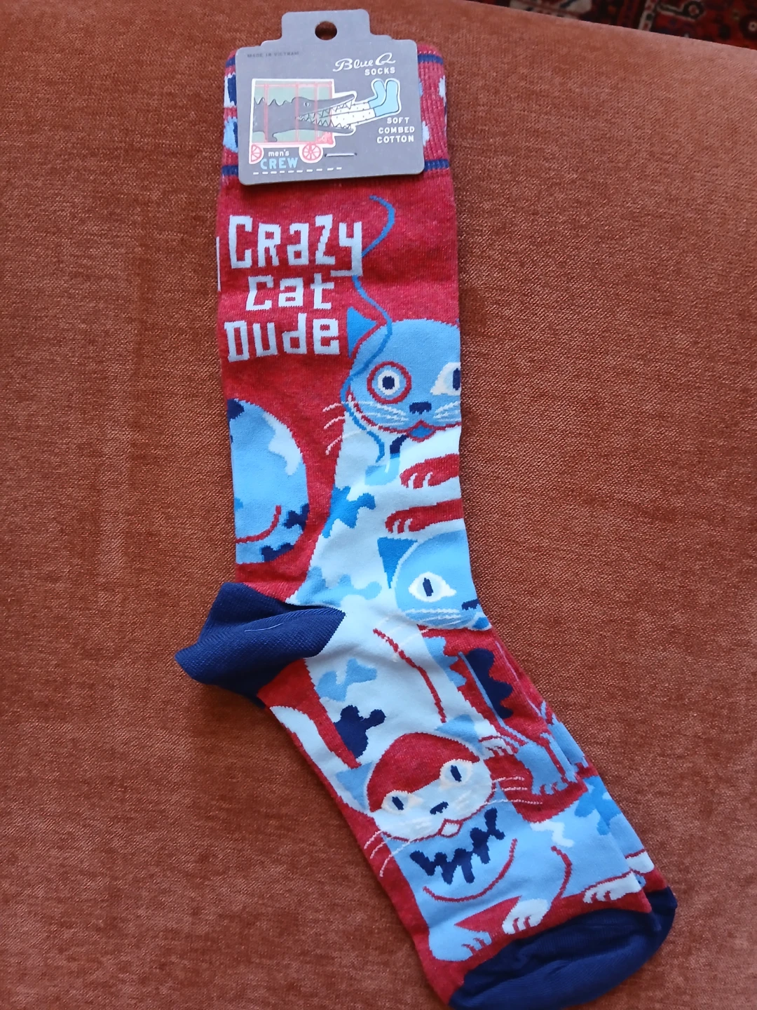 Blue Q Crazy Cat Dude Men's Crew Socks Size 7-12