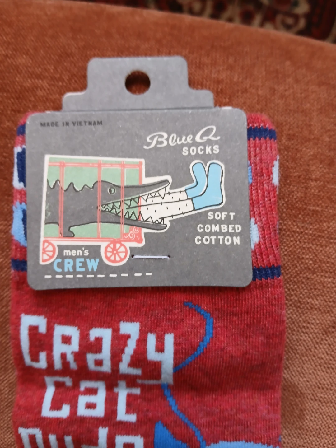 Blue Q Crazy Cat Dude Men's Crew Socks Size 7-12 - photo 2