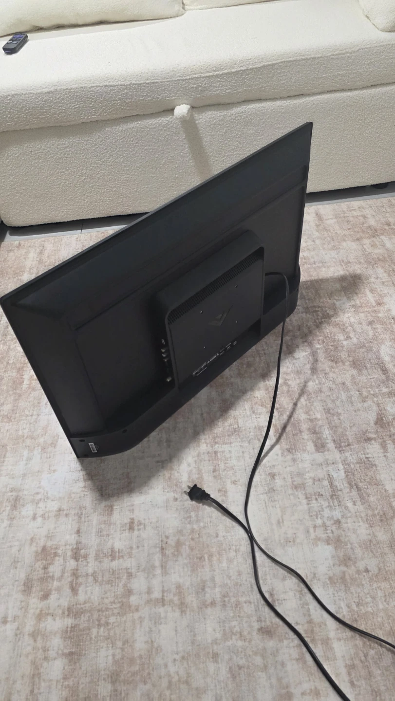 Vizio Television 32" - photo 3