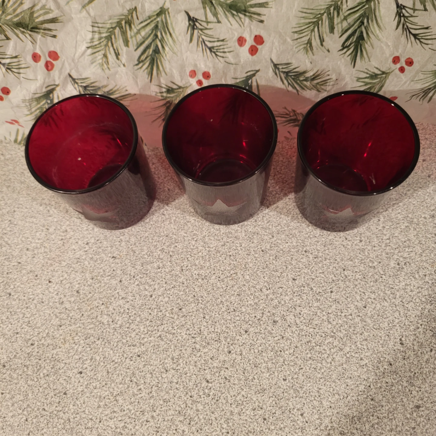 Red Glass Candle Holders with Star Design - photo 2