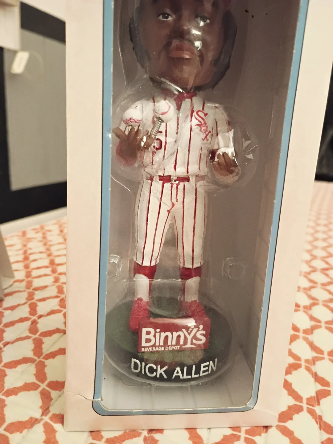 Dick Allen Bobblehead - 1972 AL MVP - photo 3
