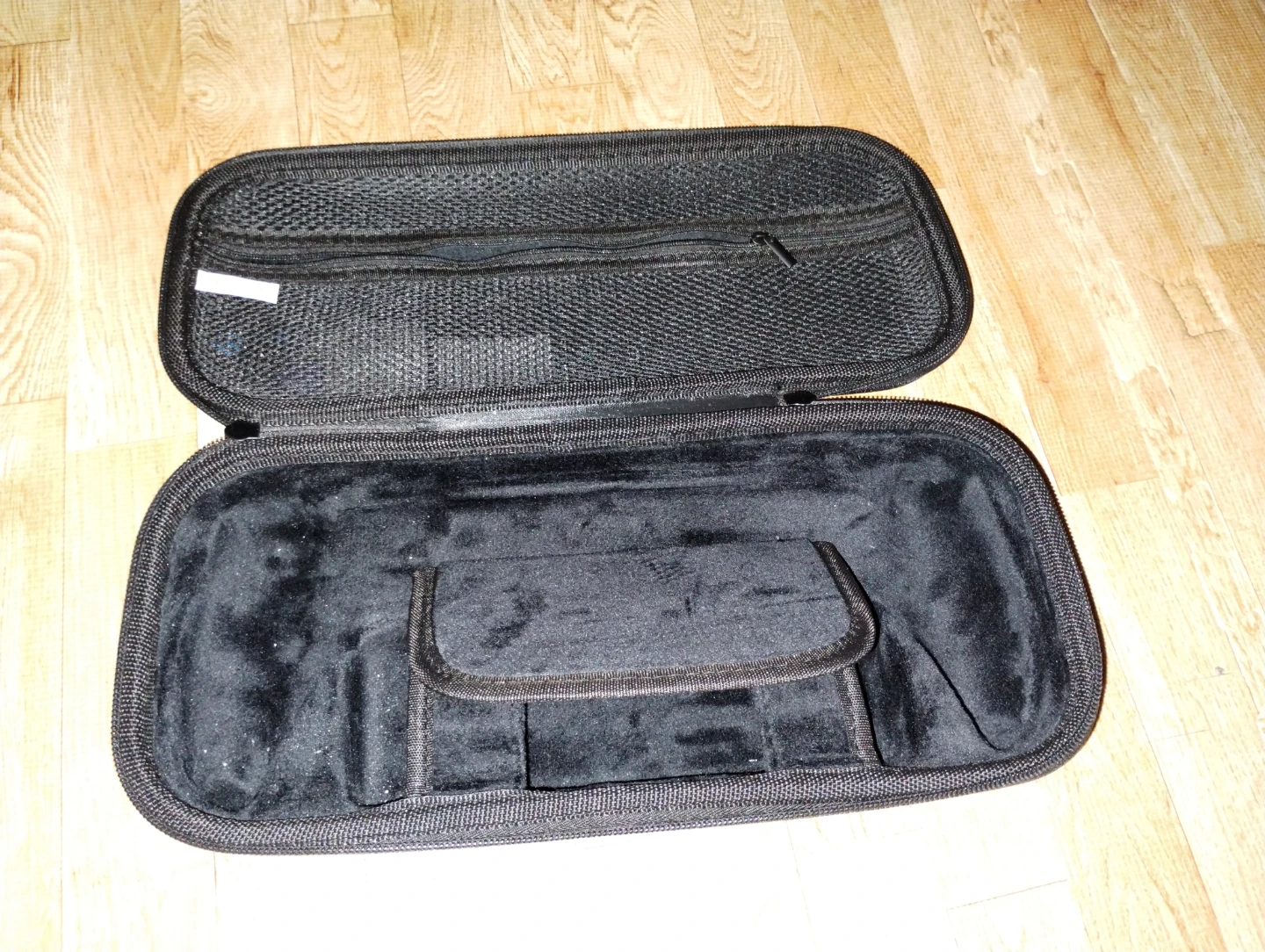 PlayStation Portal Remote Player - Midnight Black & accessories - photo 5