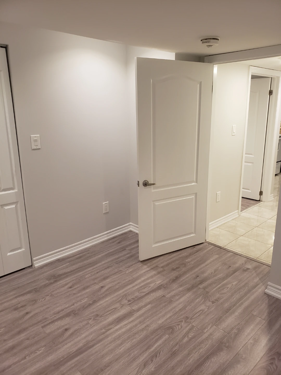 Two bedroom basement apartment for rent - photo 5