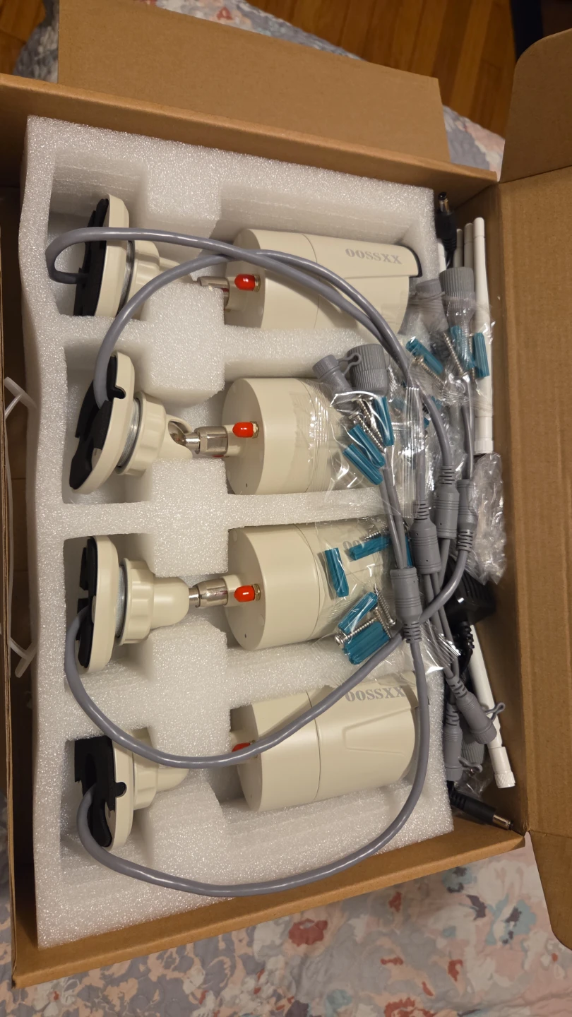 Hiseeu UHD Audio Surveillance Camera System - photo 3