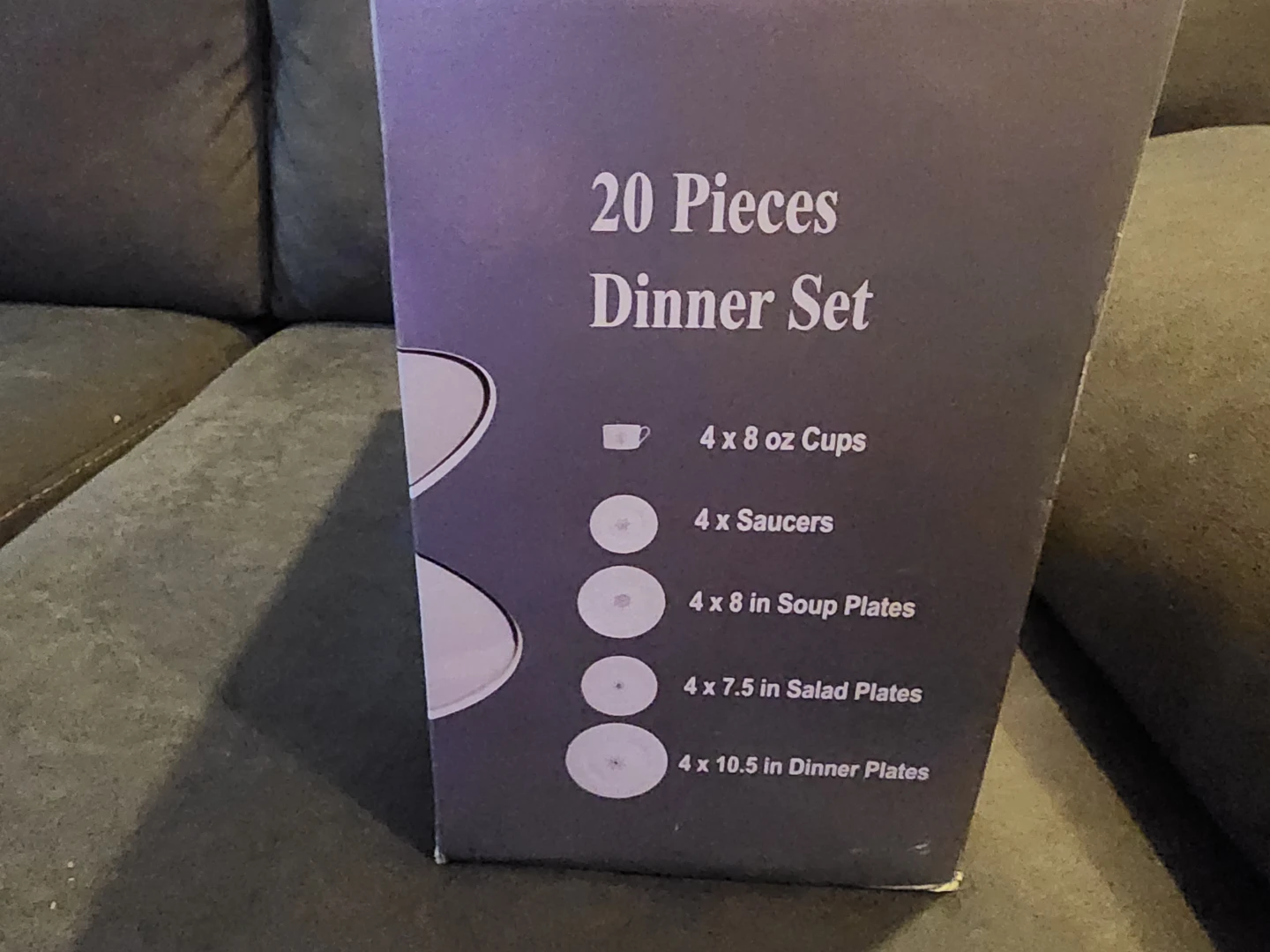 20 Piece Dinner Set - Pièces Service à Dîner