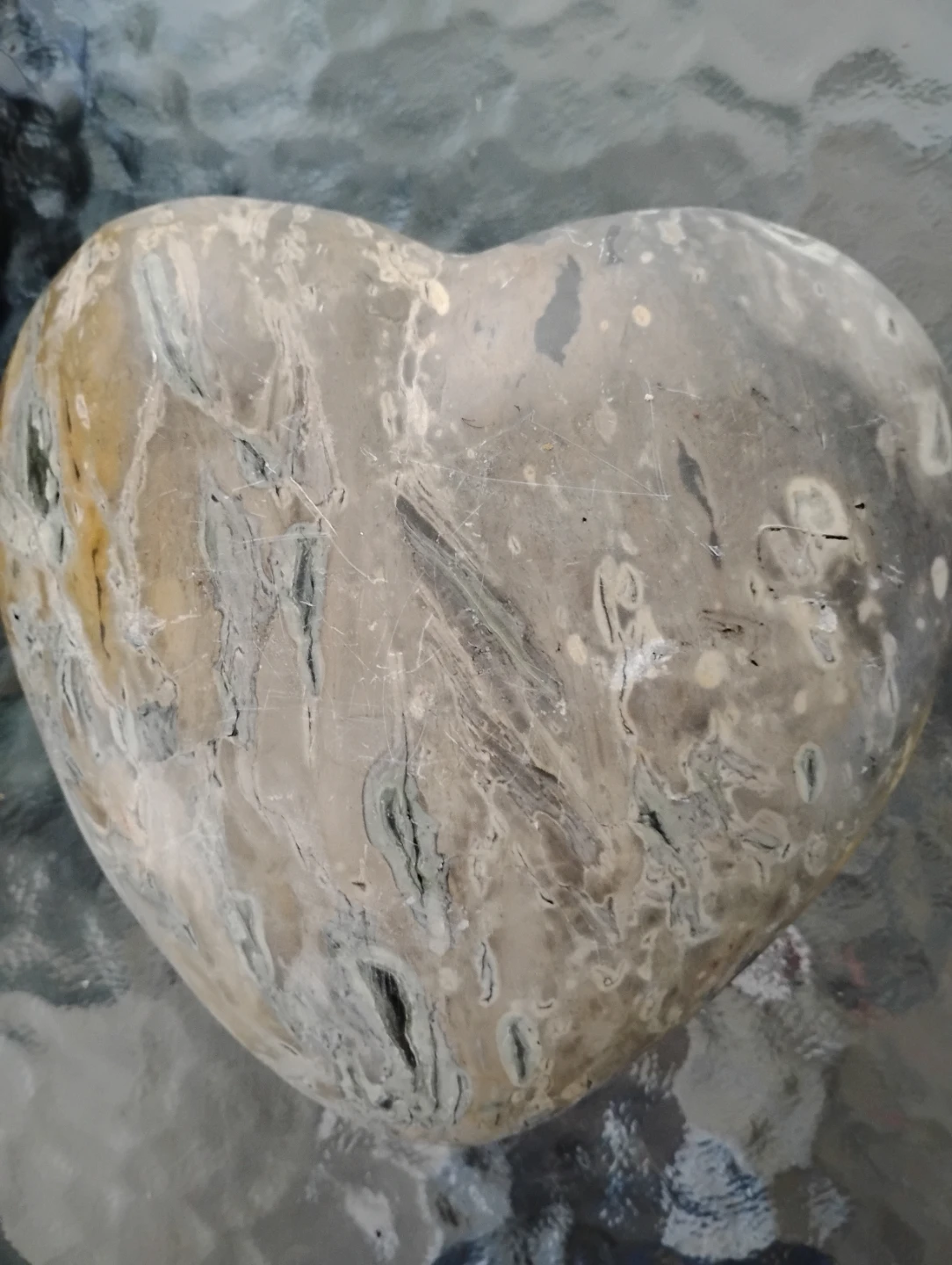 Heart-Shaped Stone Decor - photo 2