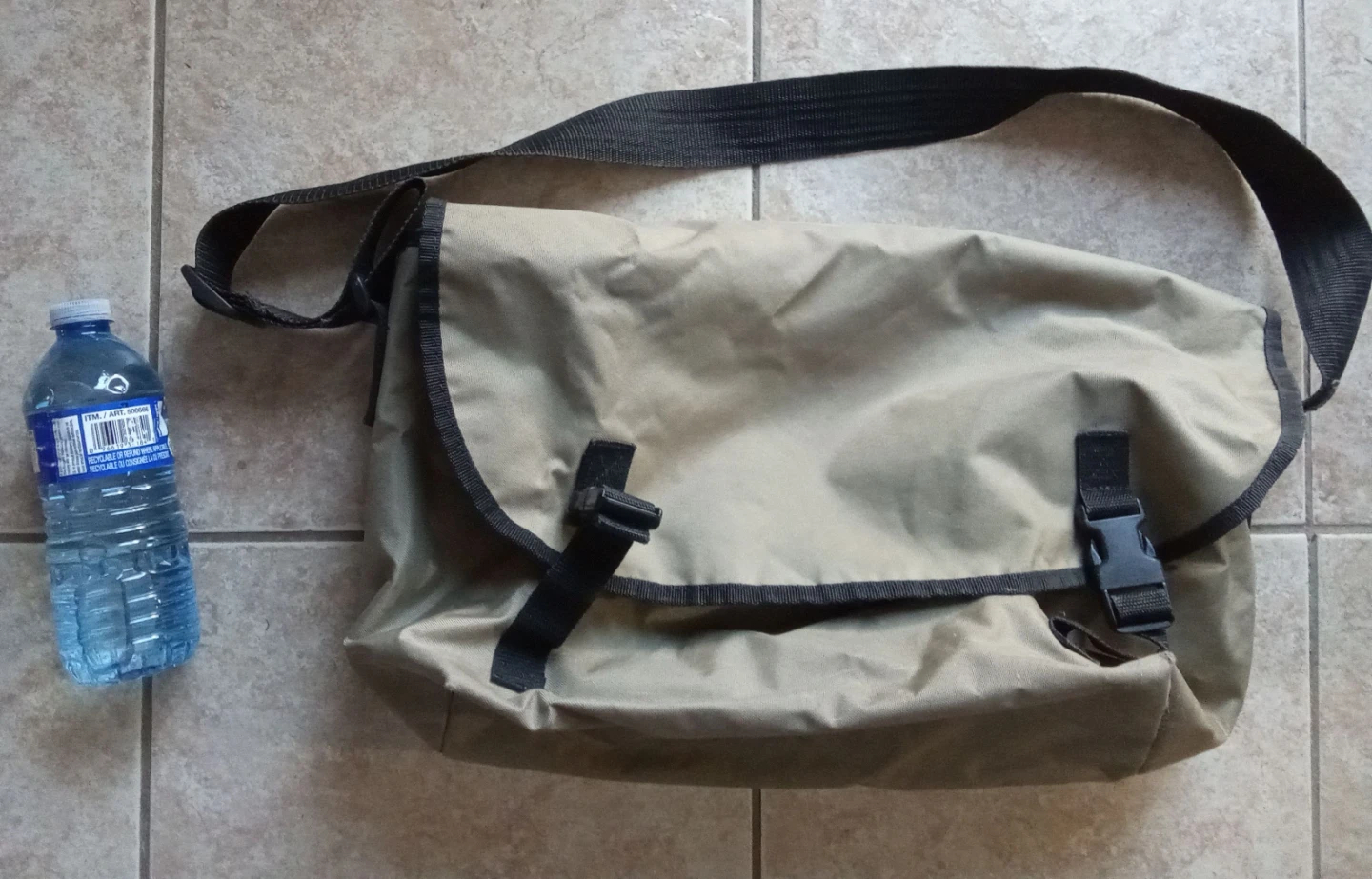 GAP Messenger Bag