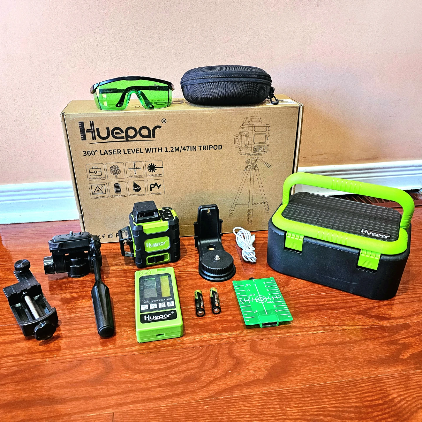 Huepar 3x360 Green Laser Level 3D Self Leveling Kit