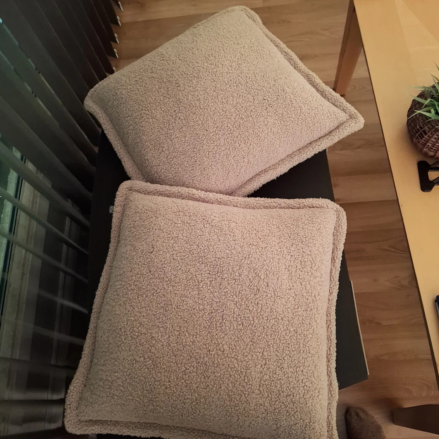 Two simons  sherpa throw pillows