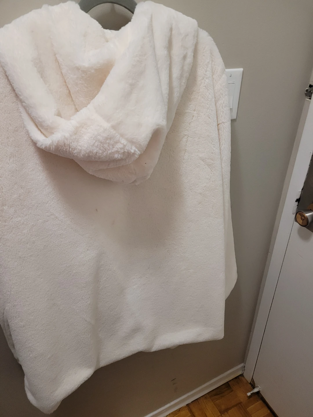 White Plush Hooded Jacket - photo 4