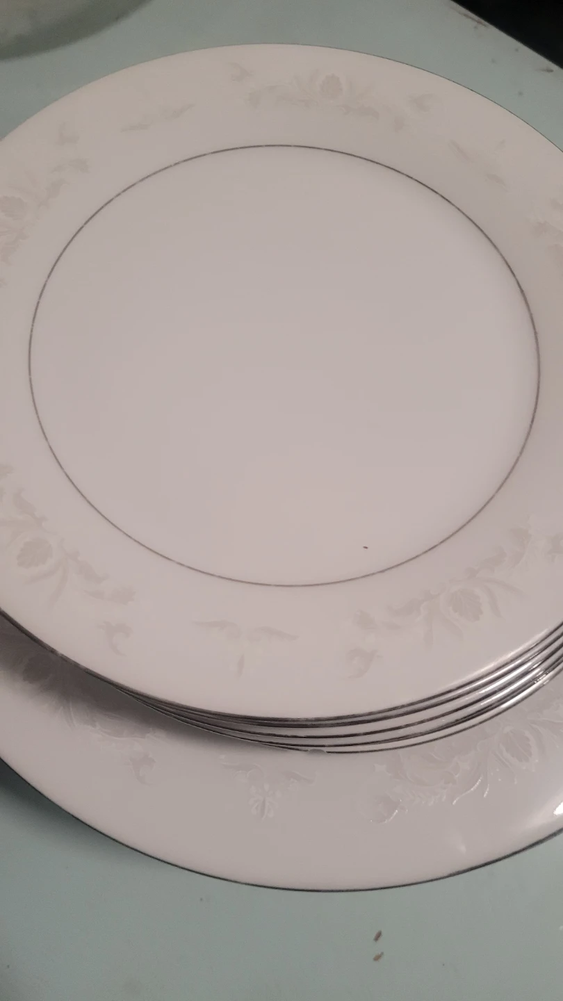Crown Ming Fine China Dinner Plates (Set of 14) - photo 4