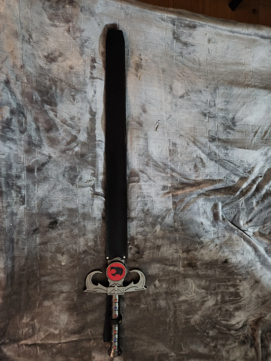 Thundercats Sword of Omens Replica - photo 3