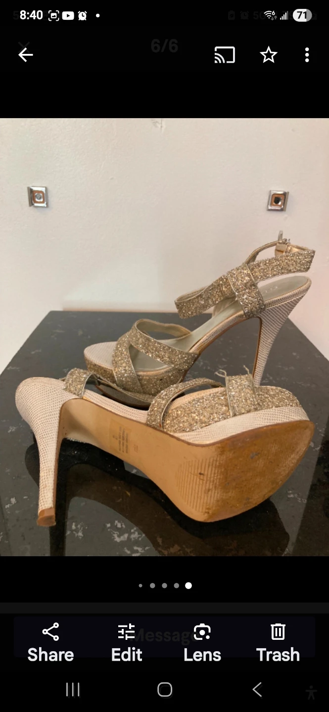 Guess Glitter Platform Heels - photo 5