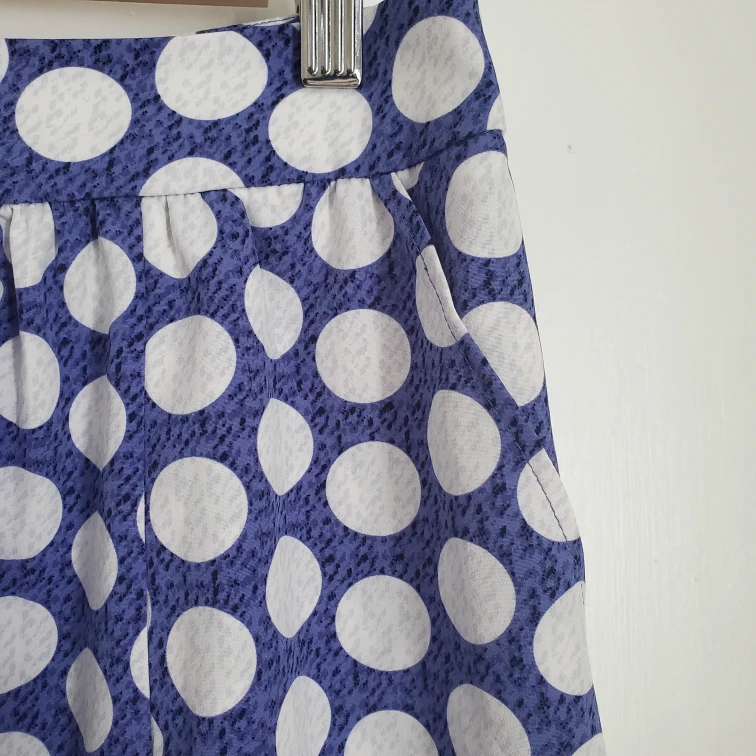 NWOT Reitmans Blue Polka Dot Skirt - photo 4