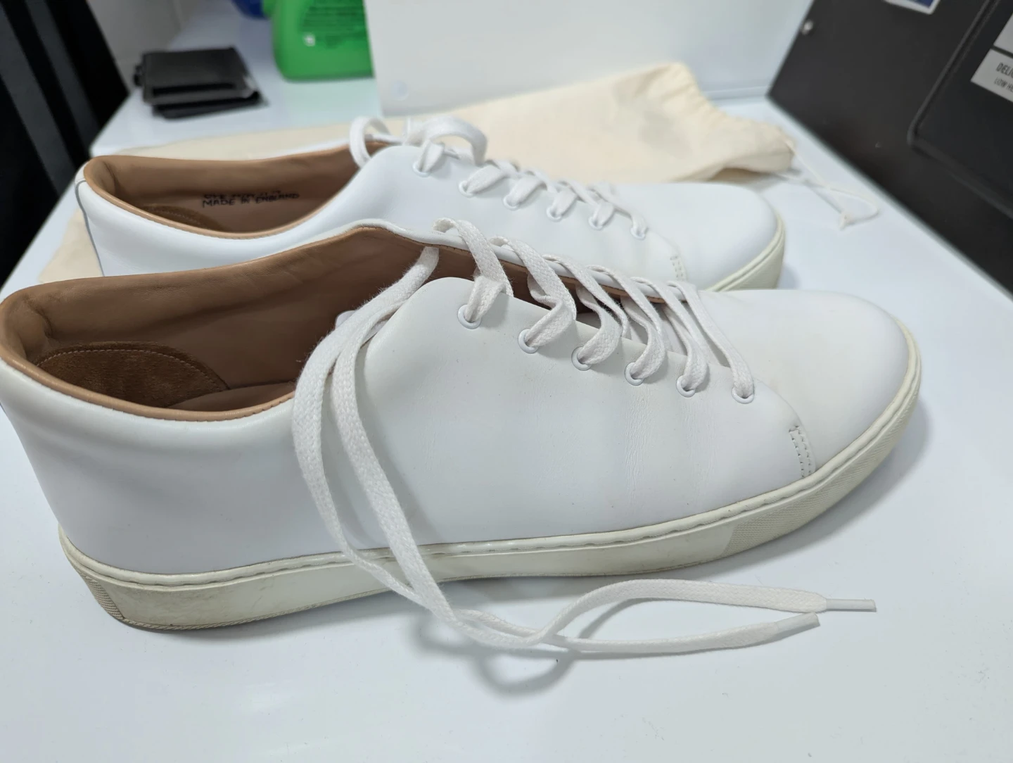 ✨LIKE NEW✨ Crown Northampton White Sneakers - Size 11.5 - photo 5