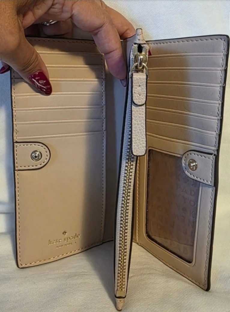 Kate Spade Wallet - photo 2