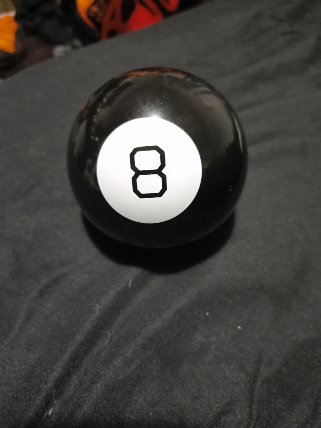 Magic 8 Ball - photo 2