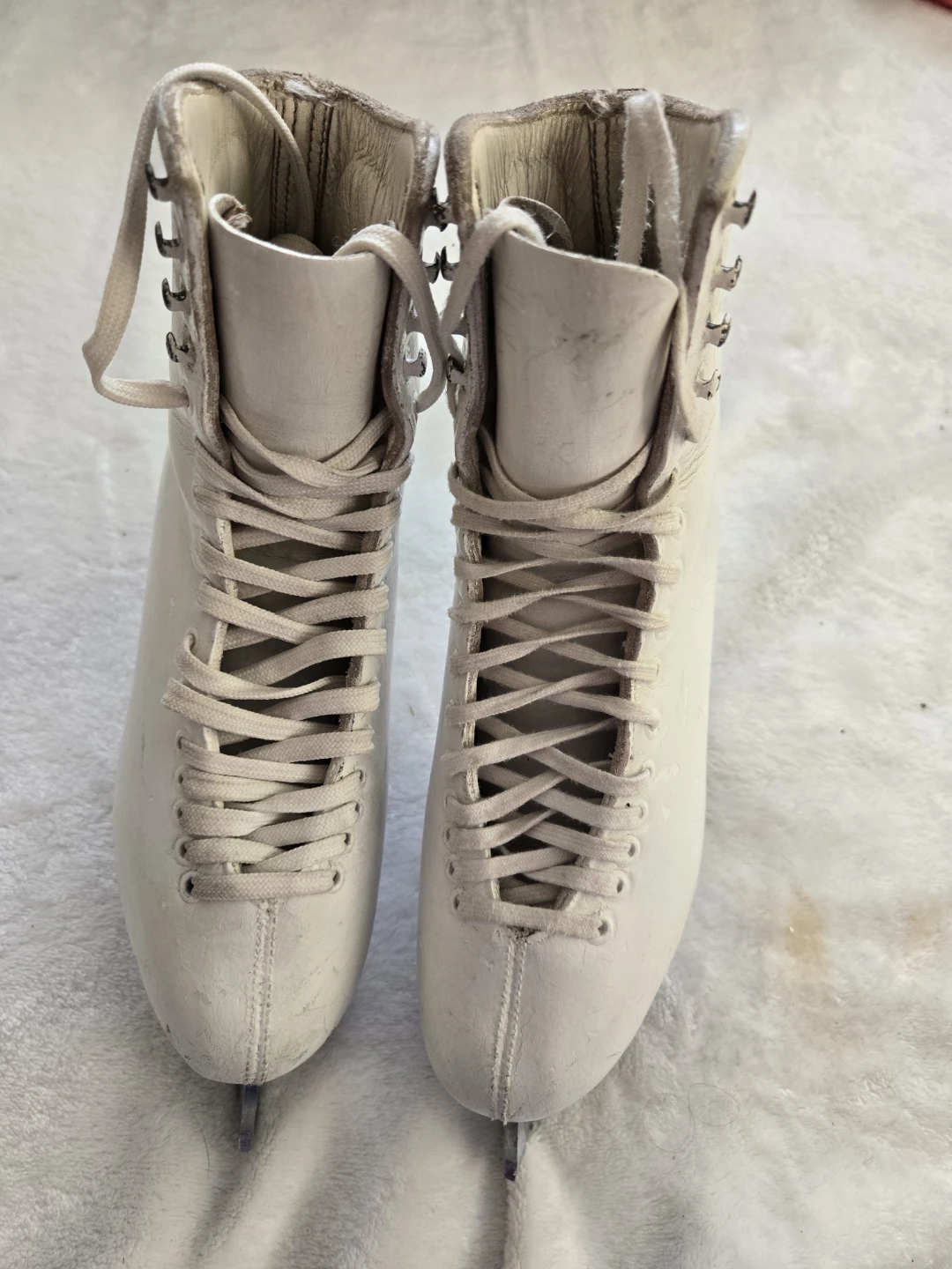 Silver Test White Leather Figure Skates - Size 3 to 4 - photo 3