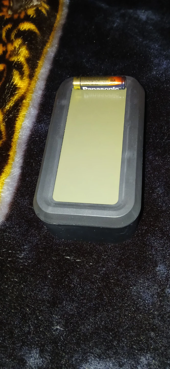 Snooze Light Digital Alarm Clock - photo 2