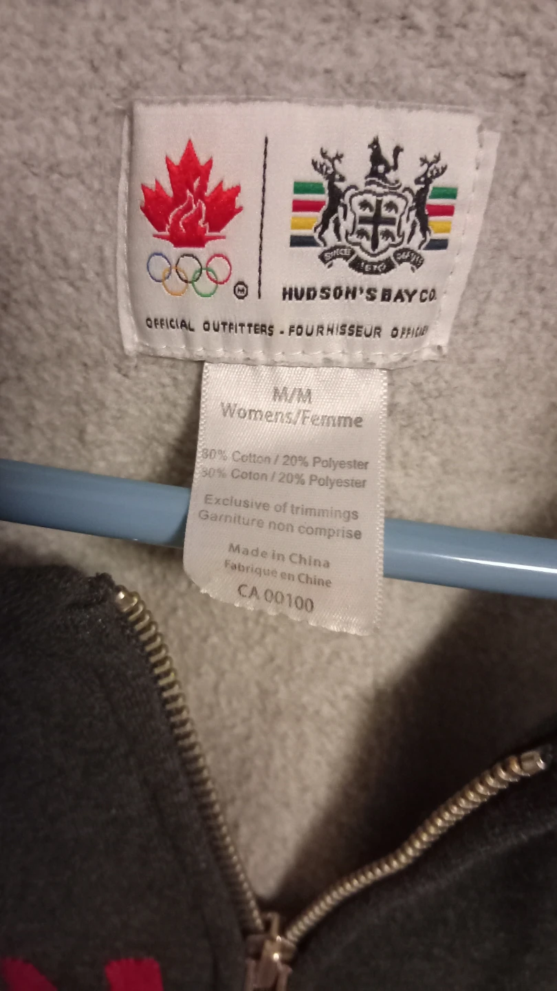 Hudson's Bay Co. Canada Hoodie - photo 3