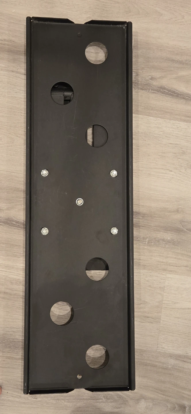 Black TV Wall Mount (Davenport and Dufferin) - photo 2