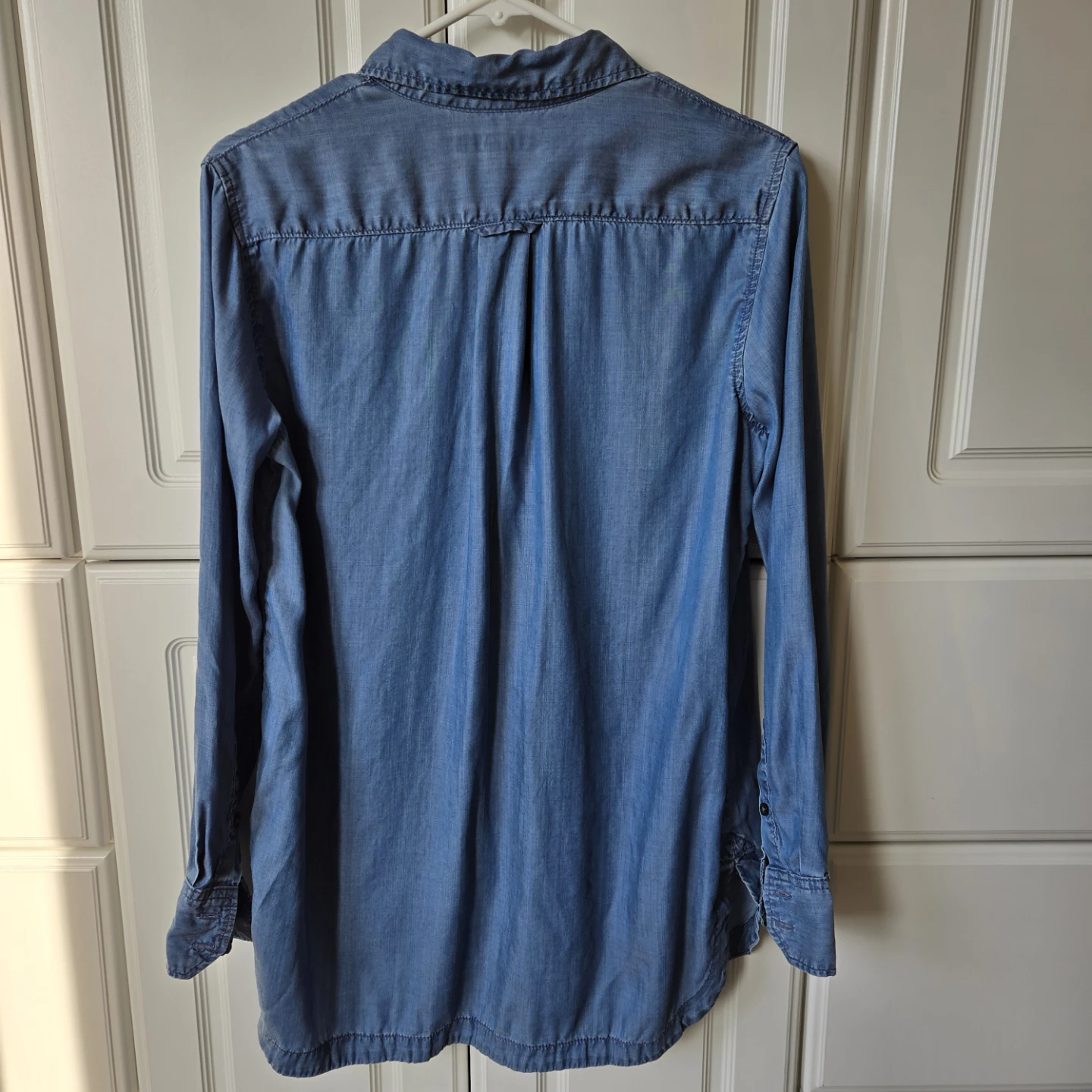 Banana Republic Parker Chambray Shirt - Size S/P - photo 2
