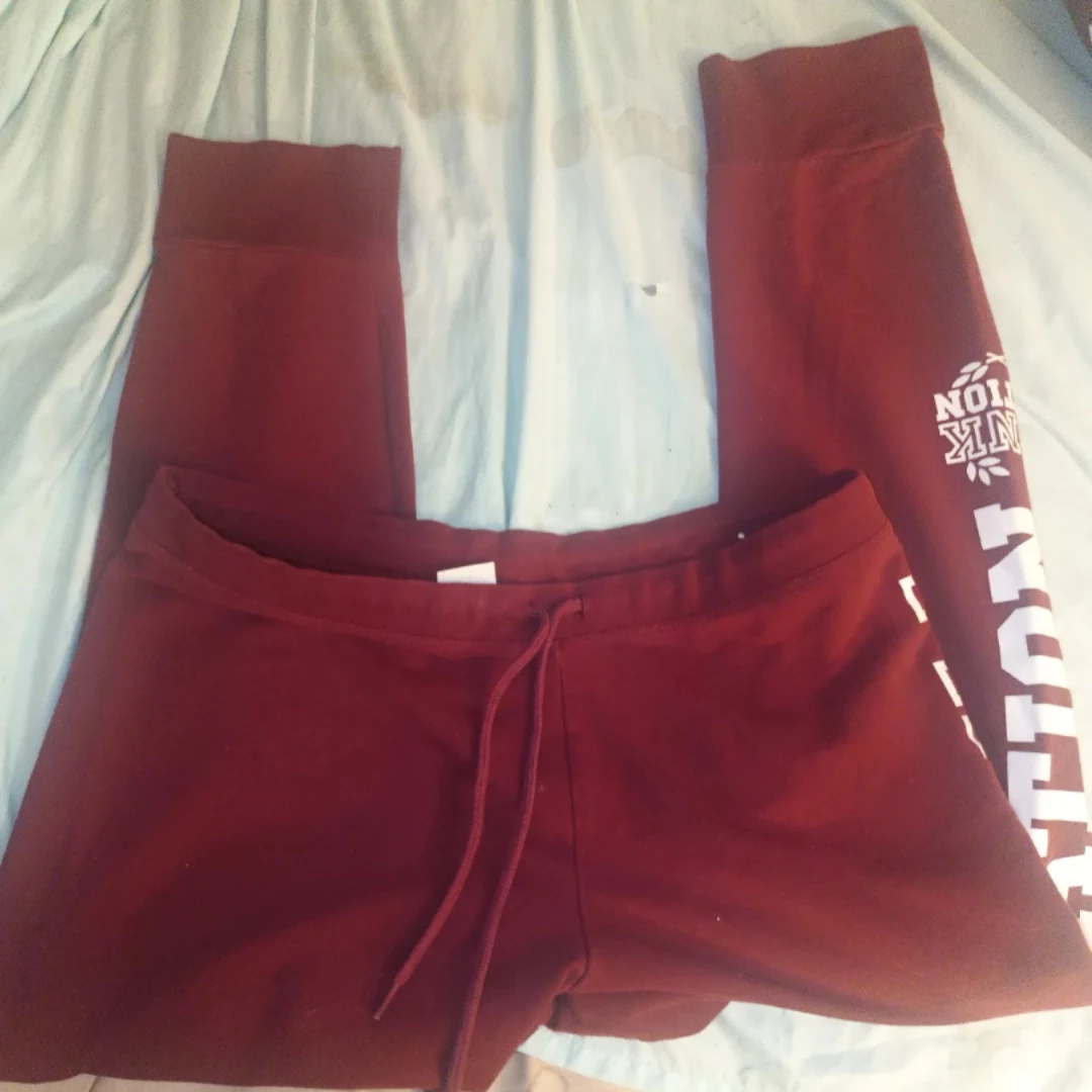 PINK Nation Burgundy Jogger Pants - photo 4
