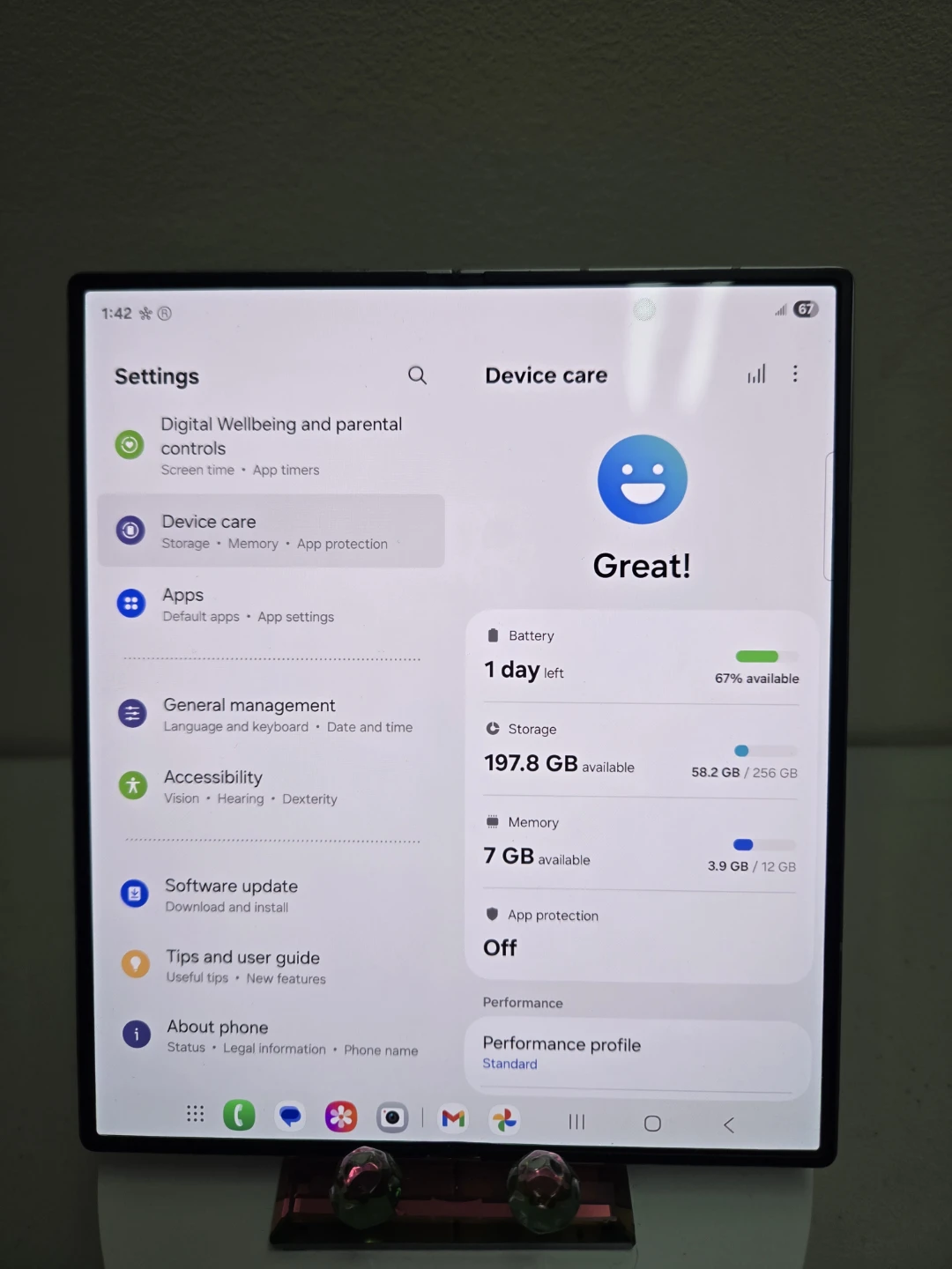 Samsung Galaxy Z Fold6 - Like New! - photo 4