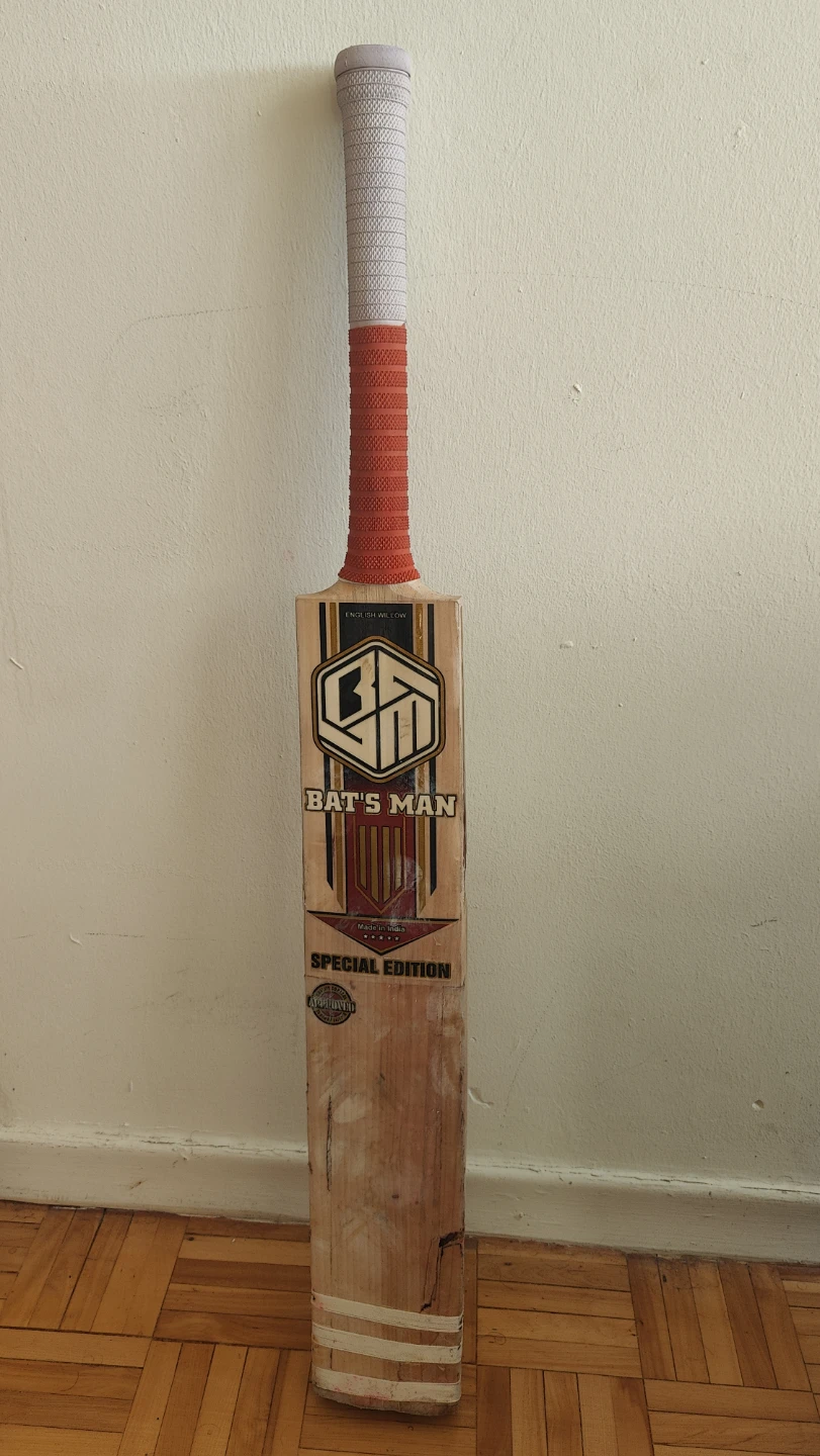 English WILLOW GRADE 1+ Special Edition Cricket Bat