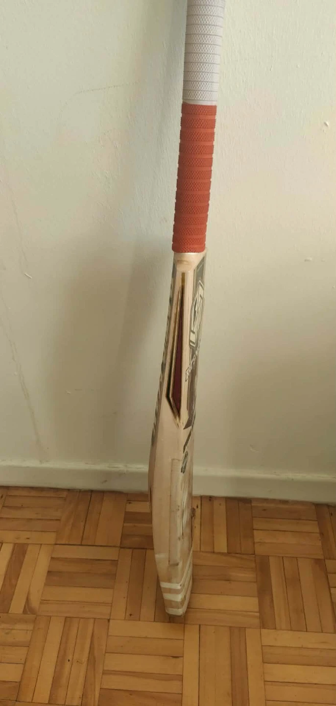 English WILLOW GRADE 1+ Special Edition Cricket Bat - photo 2