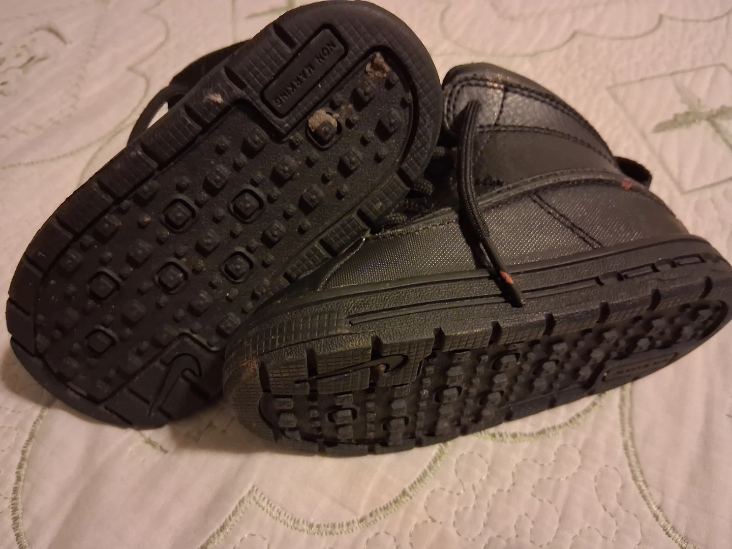 Nike Toddler Black Winter Boots Size 5.5C
