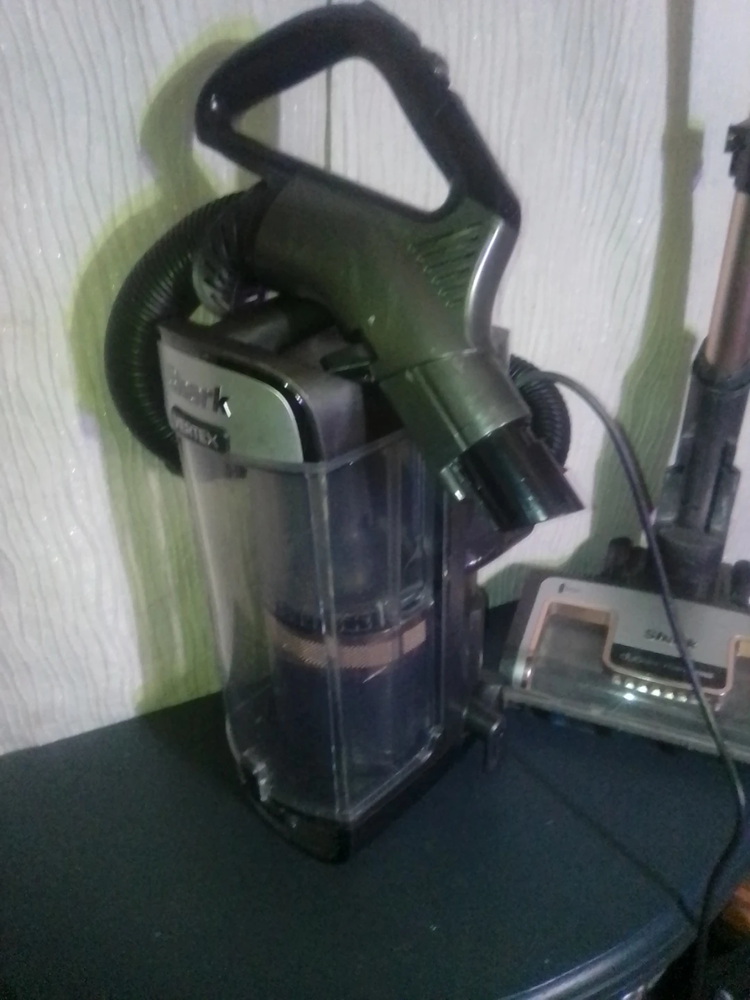 Shark Vertex Upright Vacuum Cleaner - photo 5