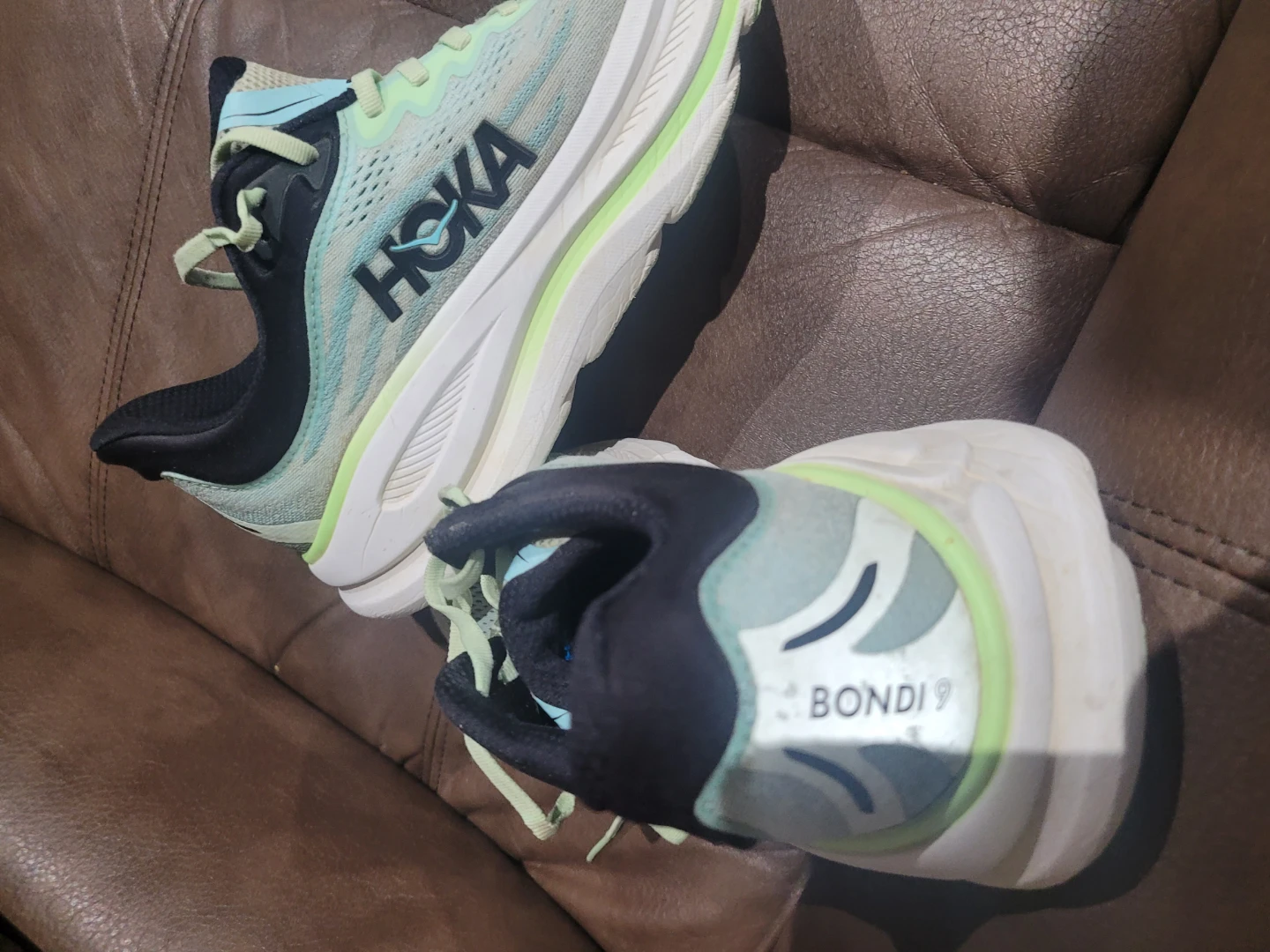 Hoka Bondi 9 US 9.5 men's Running Shoes