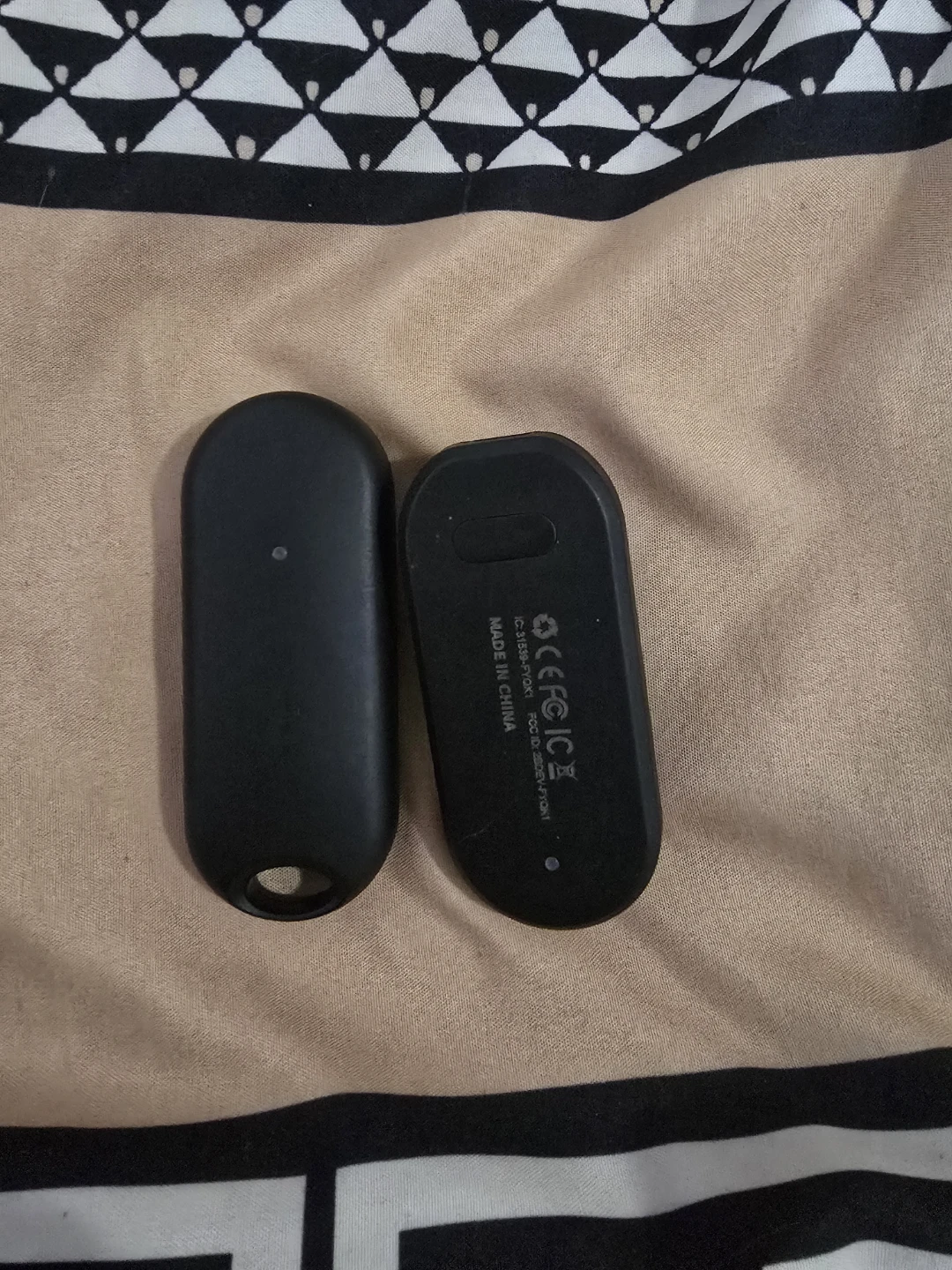 Black Kindle Page Turner