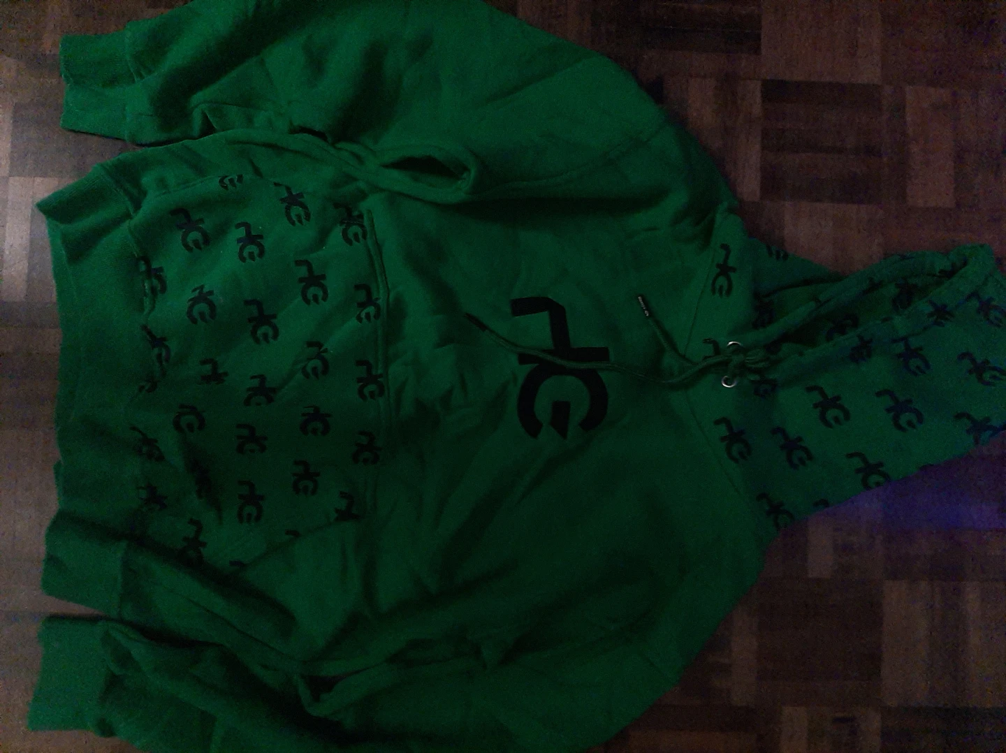 HG Green Hoodie and Sweatpants Set WOMENS