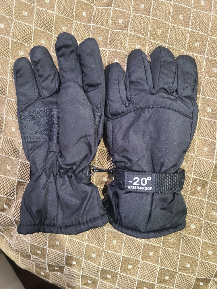 BRAND NEW -Black Waterproof Ski Gloves -20° 6-10 years old - photo 2