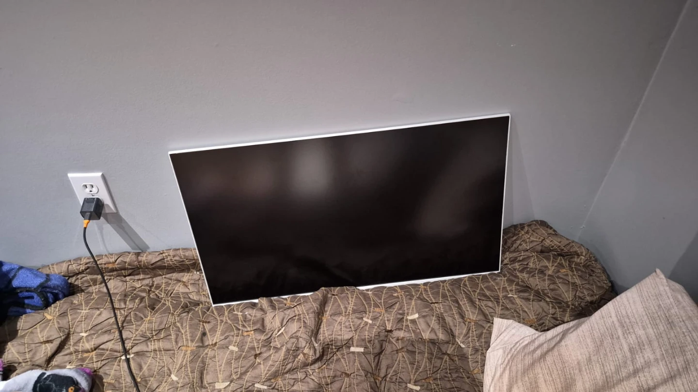 Samsung M7 Smart Monitor 32 inch