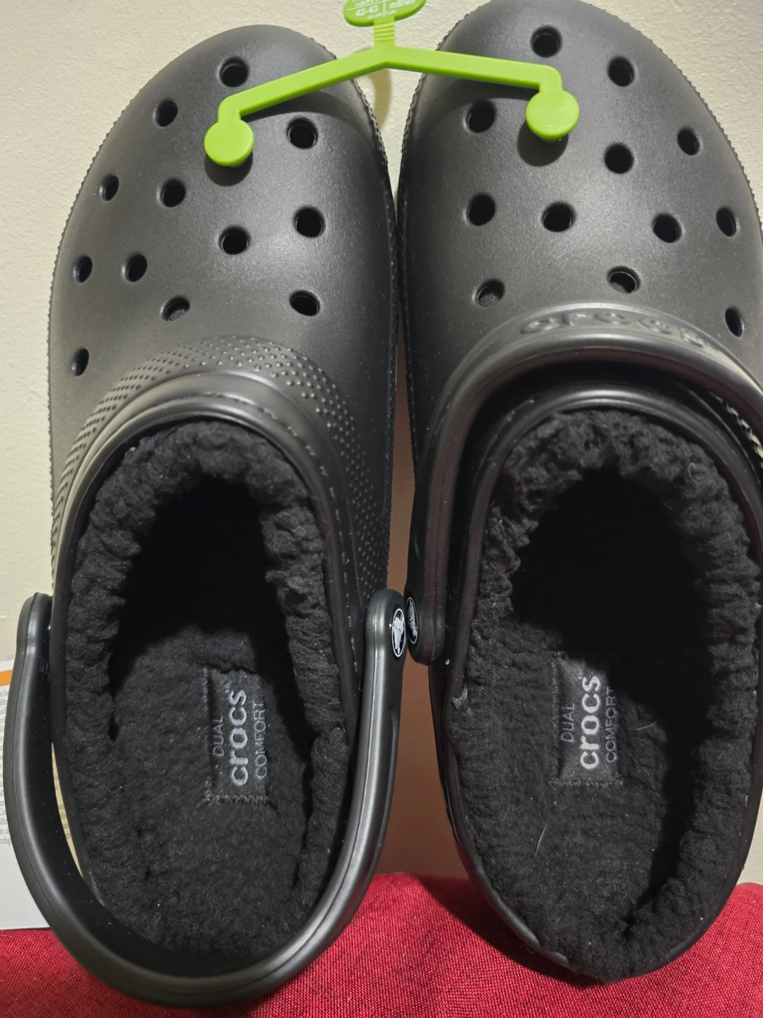 Crocs Classic Lined Clog, Black, Men's 9/Women's 11 - photo 3