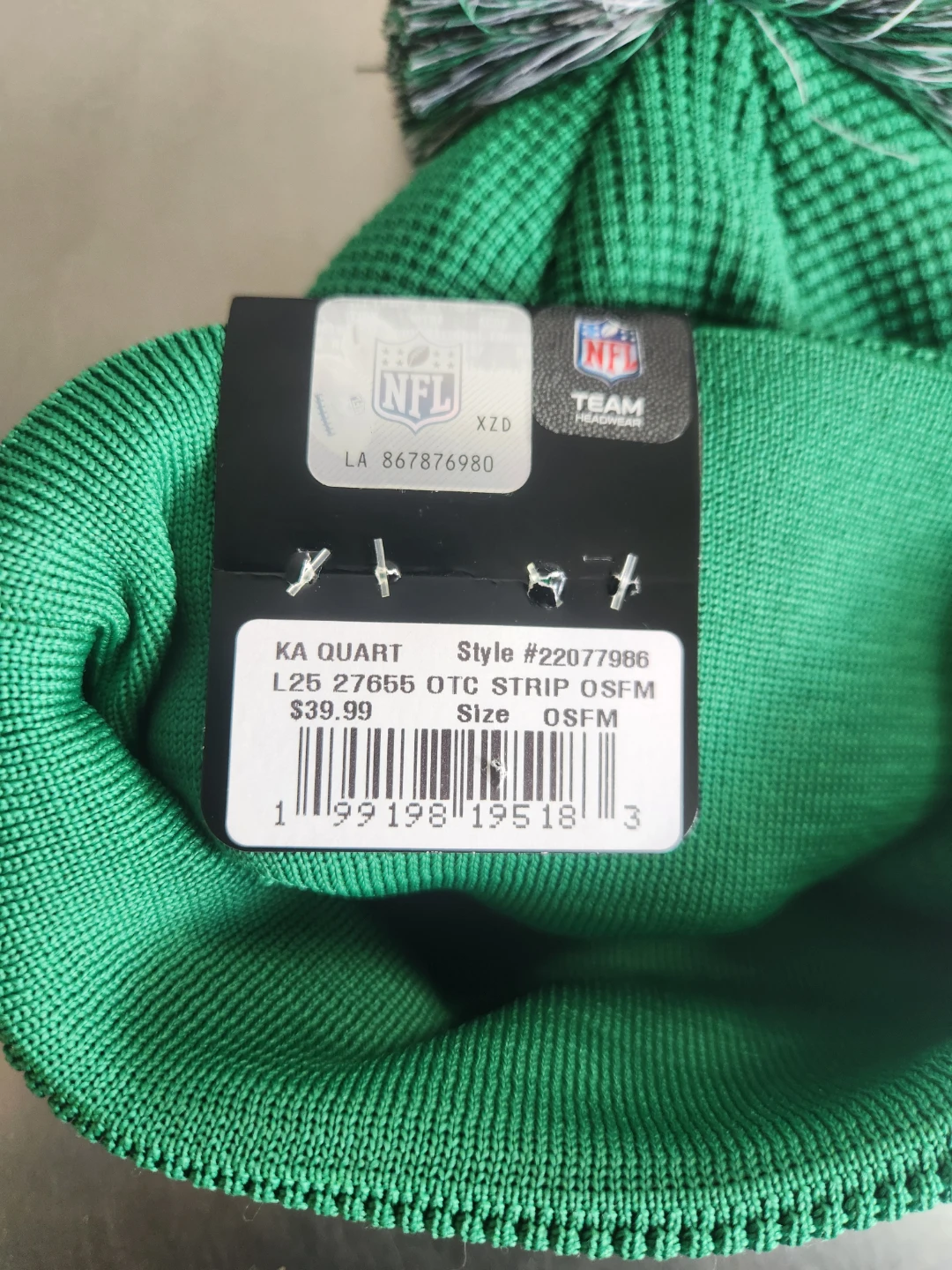 New Era Philadelphia Eagles Pom Beanie OSFM - photo 4