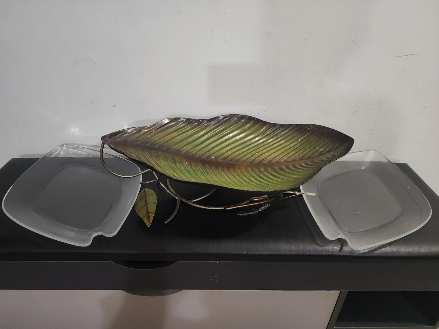 Leaf Shaped Decorative Bowl - photo 3