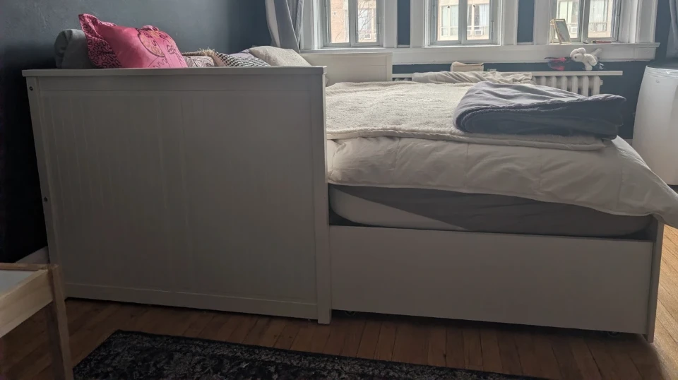 White IKEA Hemnes Daybed with Storage - photo 2