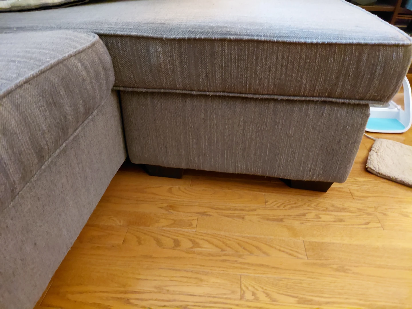 L-Shaped Sectional Couch w/ Chaise – Clean, Comfortable - photo 3