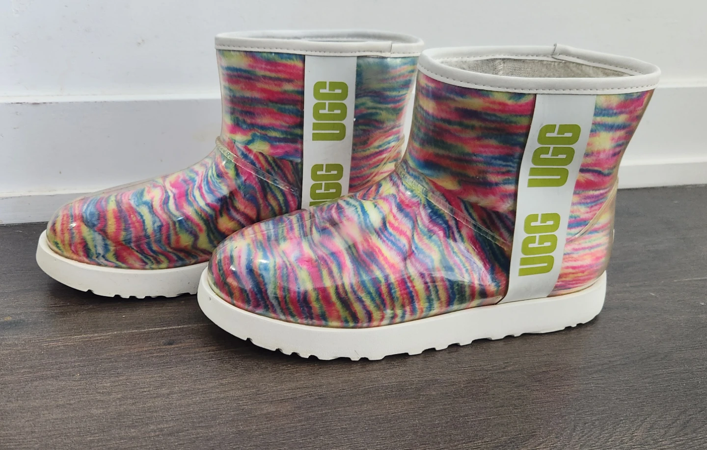 UGGS, Clear Pixelate Boots, Multi-Color