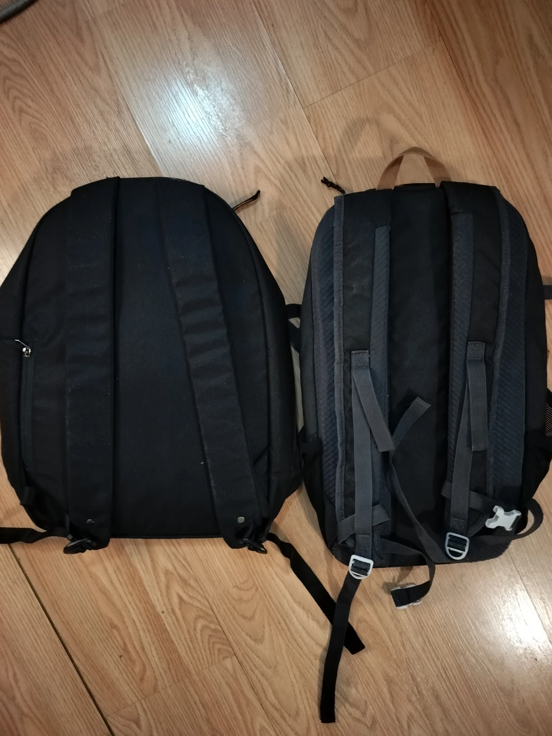 MEC & Quechua Backpacks - Black - photo 2