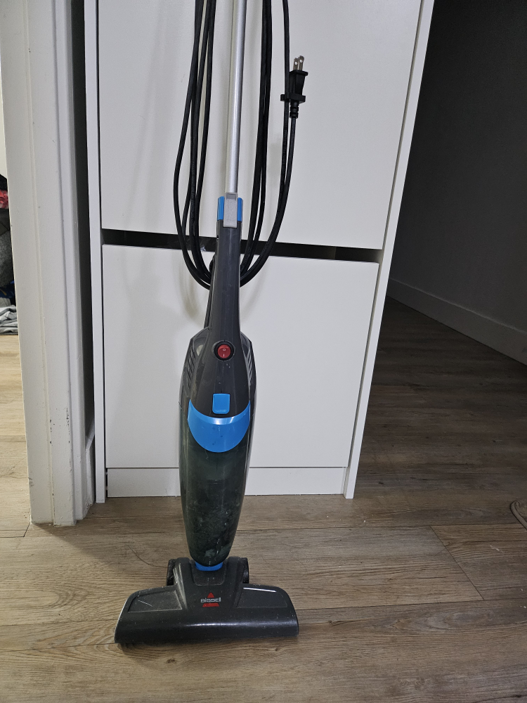 Bissell Stick Vacuum Cleaner..