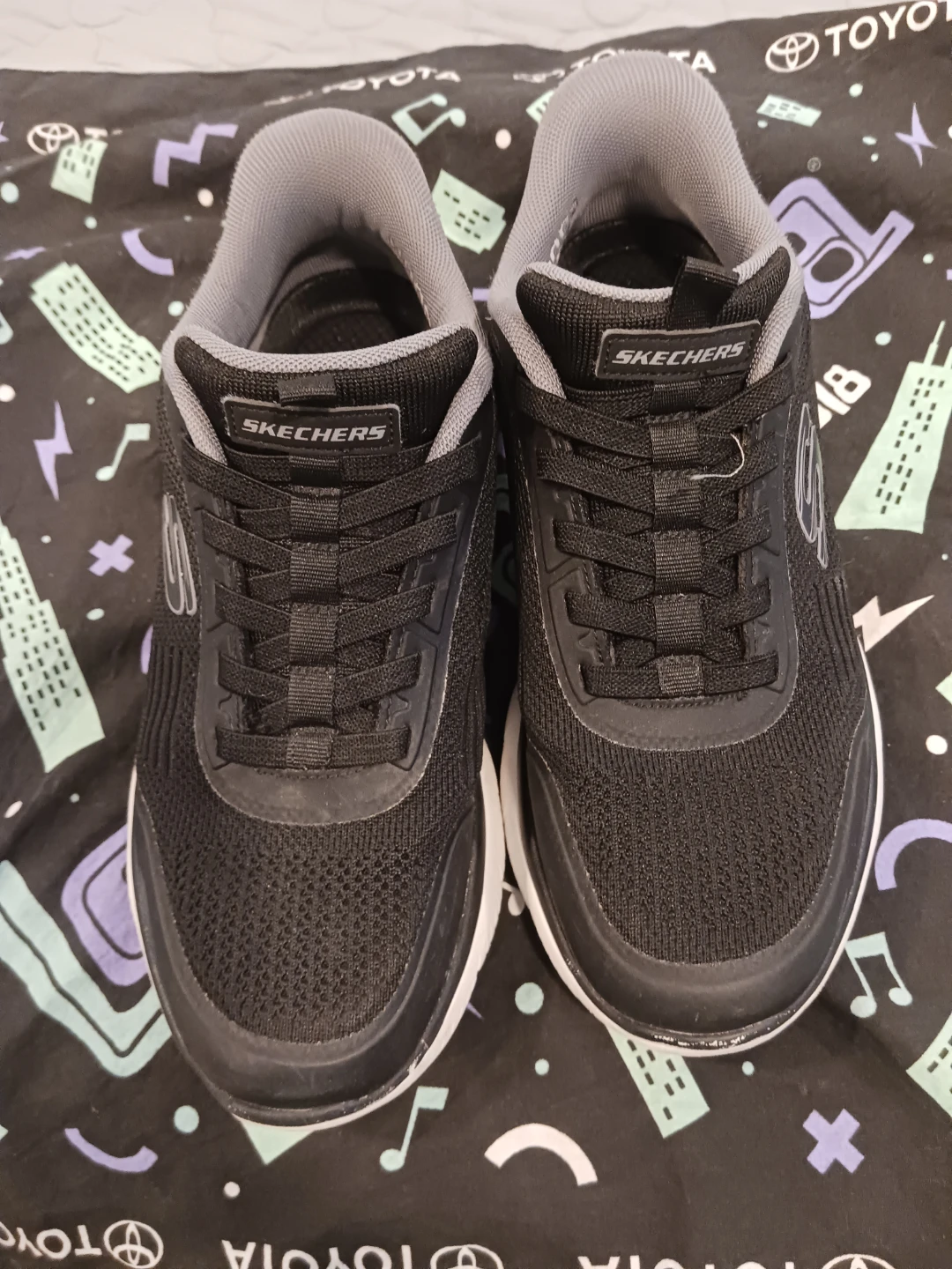 Skechers Black Mesh Running Shoes - photo 2
