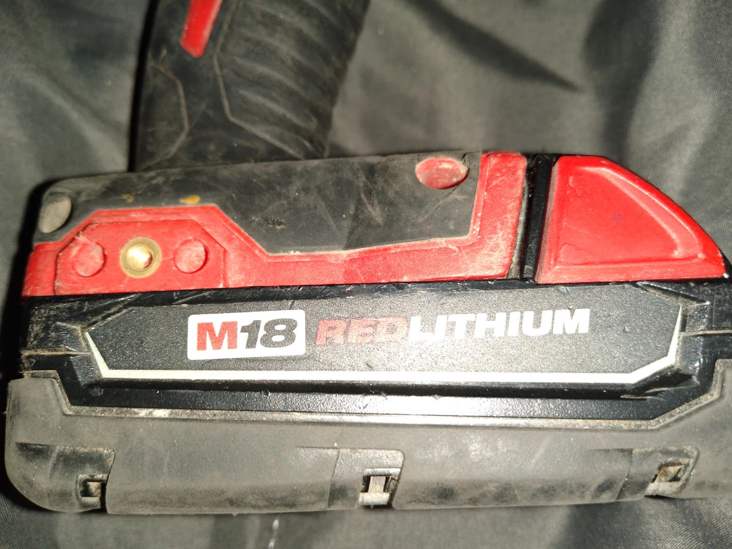 Heavy duty Milwaukee drill with battery - photo 4